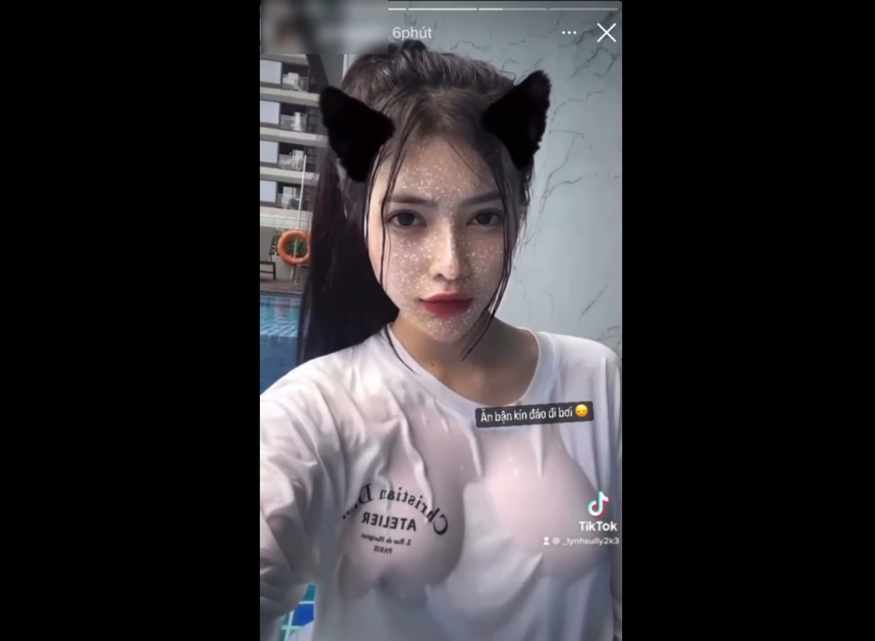 Idol tiktoker Thu Uyên vn show hàng vú đẹp